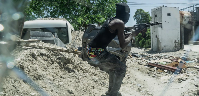 Haïti - FLASH : Des enfants soldats armés, de 11 à 14 ans, en première ligne